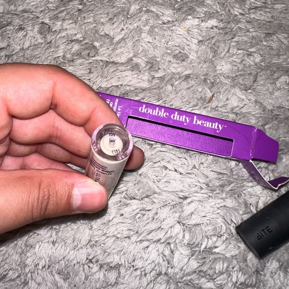 3 piece bundle candle, tarte highlighter, and buxom lipstick mini shade is chai - Picture 8 of 11